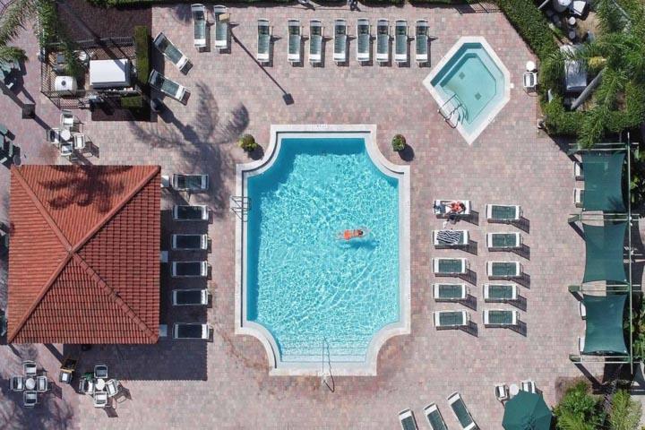 Emerald Island Clubhouse Pool